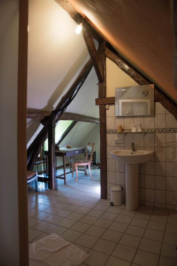 Repos En Normandie Damville Екстер'єр фото