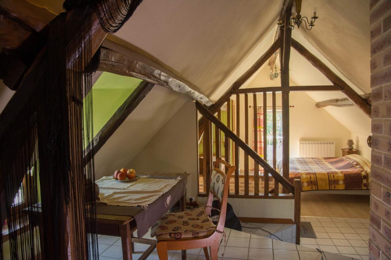 Repos En Normandie Damville Екстер'єр фото