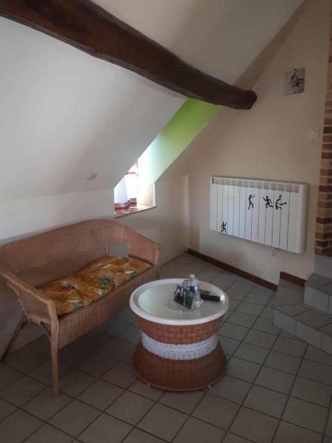 Repos En Normandie Damville Екстер'єр фото
